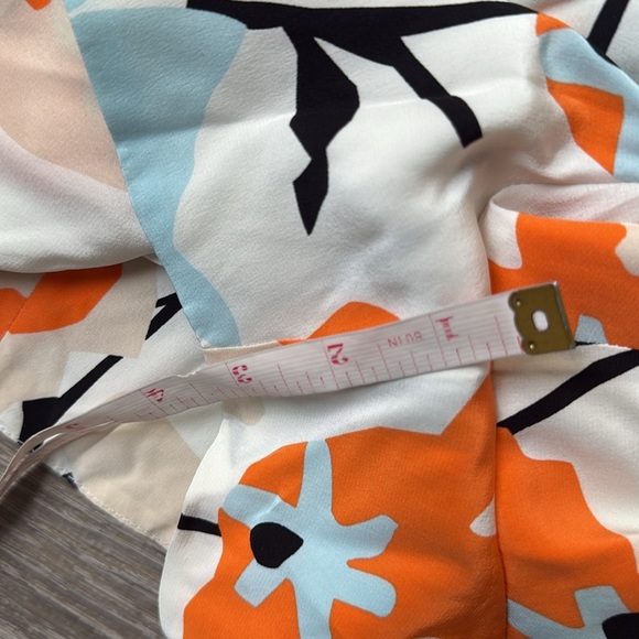 NEW Diane Von Furstenberg Ebuca Floral Silk Romper 4 - Picture 14 of 16